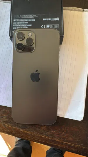 iPhone12 pro max  m3awda batterie brk mn apple habet mn la belguique