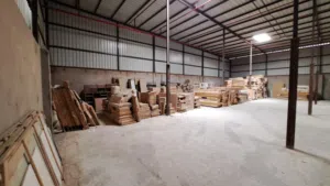 Warehouse for Rent Prime Location Road Facing Closed To Bawadi Mall