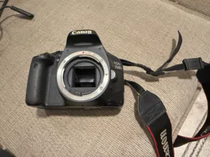 CANON EOS 550D