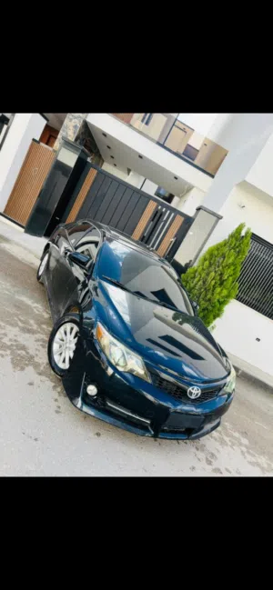 Toyota Camry 2014