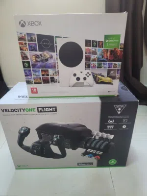 للبيع – Xbox Series S + Turtle Beach VelocityOne Flight