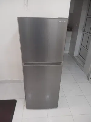 fridge for sale good working and good condition