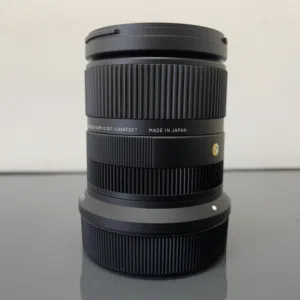 Sigma 18-50mm f2.8 lens for Canon RF mount