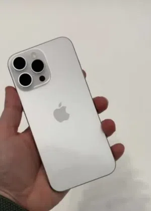 Apple iPhone 16 Pro Max 512 GB in Buraimi