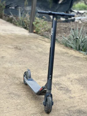 سكوتر نوعه ninebot by Segway