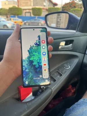 Samsung Galaxy S20 5G 128 GB in Tripoli