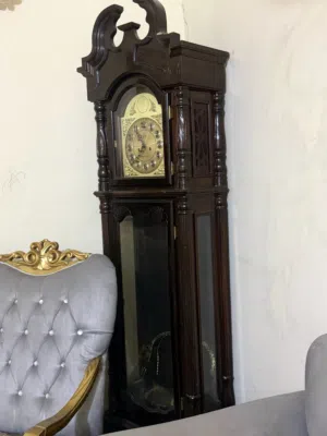 ساعه عامودية