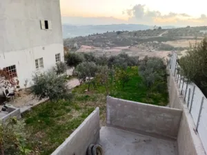 Residential . 1000 m2 . Landlord1