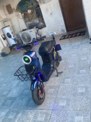 دراجه شحن R9 مستعمله نضافه 80% ما متعبها اروح بيها للشغل وارجع + اقره الوصف مهم سعرها 450 وبيها مجال