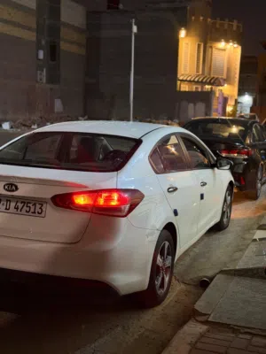 Used Kia Cerato in Basra
