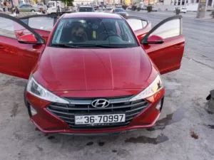 Used Hyundai Avante in Amman