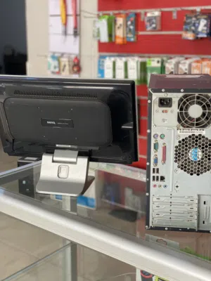 جهاز كمبيوتر نوع hp