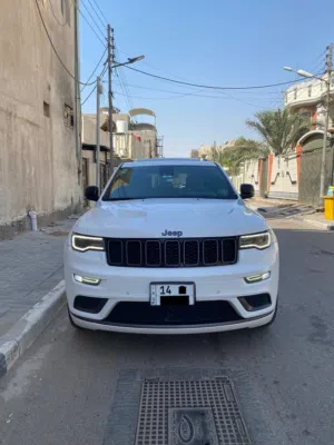 بيع جيب كراندشيروكي لمتدxموديل20