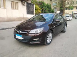 أوبل أسترا كوزمو بالمهندسين احمد عرابى 2016