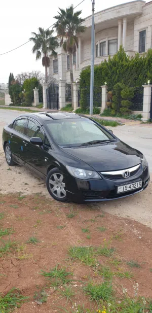 هوندا سيفيك 2009 بنزين 1800cc vit أسود