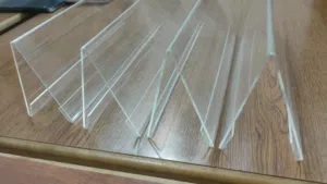 ستاند اسم اكريليك