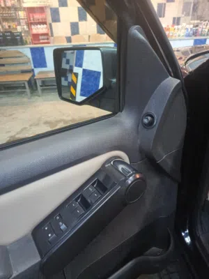 Used Ford Explorer in Zarqa