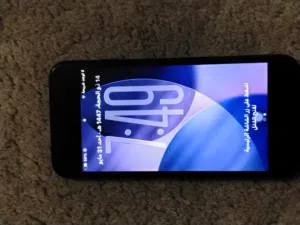 Refurbishe (iphone se2020) مجدد     ادخل وشوف حالته نظيف