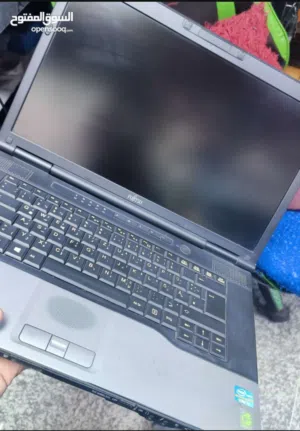 لابتوب فوجيتسو نظيف