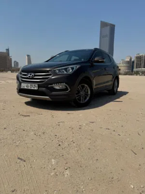 Used Hyundai Santa Fe in Farwaniya
