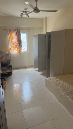 ايجار شقة نظيفة