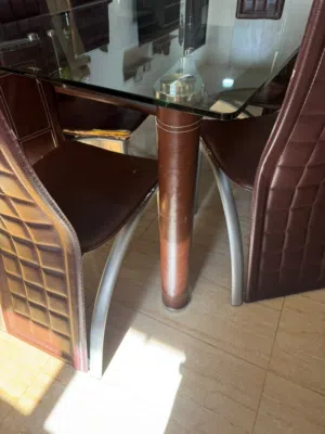 طاولت طعام 6 مقاعد