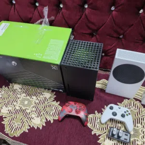 للبيع للبيع  سريس اكس اصدار 23نضافة فول موضح بصورة تجي ويا قاعدة ومروحة تبريد وكيم باس كم لعبة مملوك