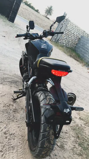 هوندا CB 300cc 2023 للبيع