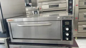 فرن بيتزا BERJAYA كهربائي