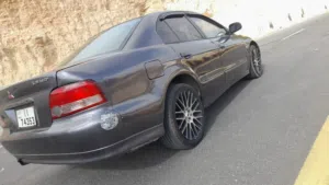 متسوبيشي جالنت 2001