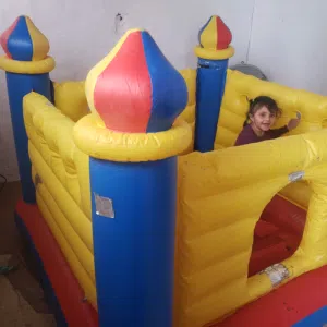 نطيطة اطفال هوائيه مع المعبي تبعه