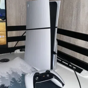 بلستيشن 5 نظييف