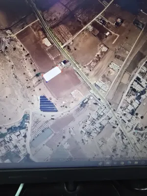 قطعة ارض للبيع بسعر مغري جدا بالنصارية مقابل مول العائلة