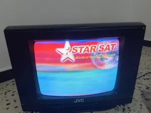 تلفزيون JVC أصلي 14 بوصة + رسيفر Starsat SR-B1 بحالة ممتازه اقرا الوصف