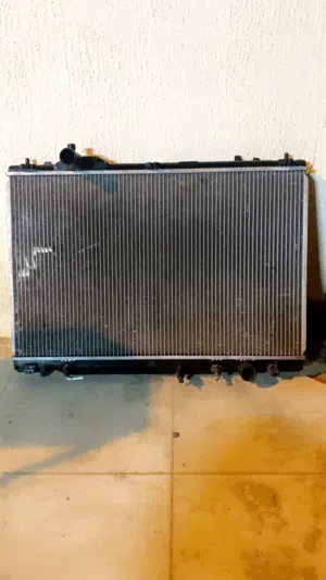 رديتر لكزس 460 ls نظيف وكالة