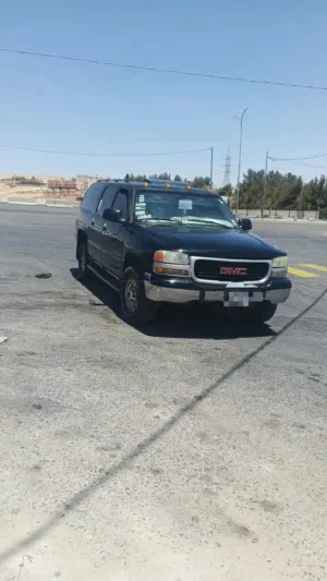 Used GMC Suburban in Ma'an
