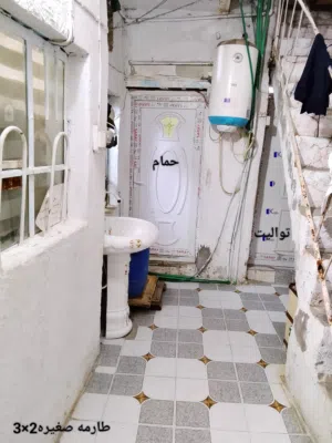 بيت ملك بحي الحسين للبيع