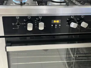 طباخ ونسة نظيف