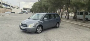 Used Kia Carnival MPV in Amman