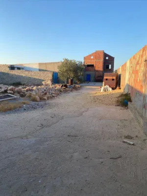 ferme ou atelier a vendre