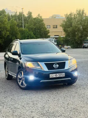Used Nissan Pathfinder in Farwaniya