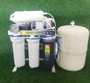جهاز تنقيه الماء مستعمل مع فلاتر جديده