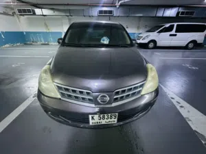 Nissan Tida 2009 Japanese  GCC specs  For sale  Personal Used