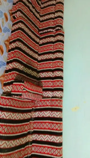مكينة خياطه وكعده وجرابي