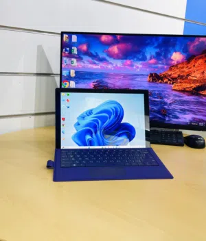 Microsoft Surface pro 6  i5 8th Gen Ram 8GB SSD 256GB Touch Screen Detachable Windows 11Pro