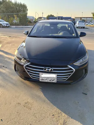 Hyundai . Elantra . 20180