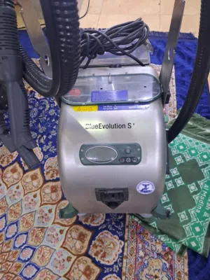 ماكينة تنظيف بالبخار للسياراه والكنب