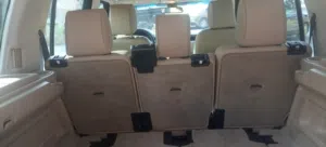 لاند روفر L4 موديل 2012 للبيع بسعر مغري 16500 مع الرقم السيارة
