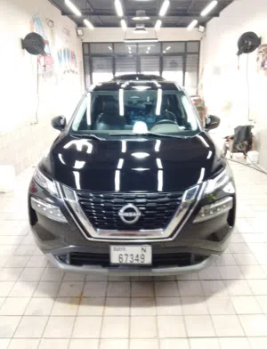 Used Nissan Rogue in Ajman
