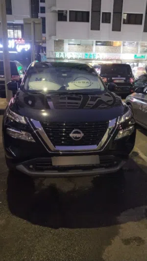 Nissan xtrail 2024 SV3 Plus Options (SV4) Black Colour